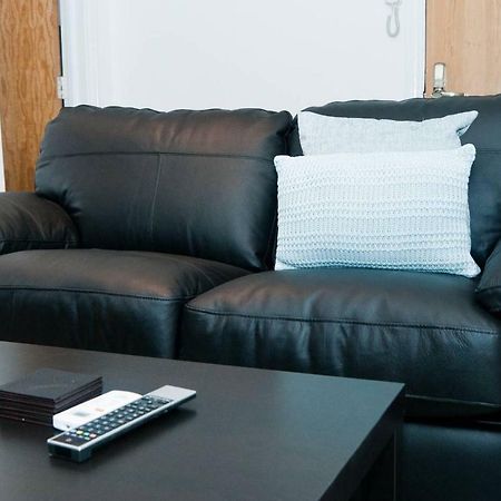 1Bd Apartment In Dalston Лондон Экстерьер фото