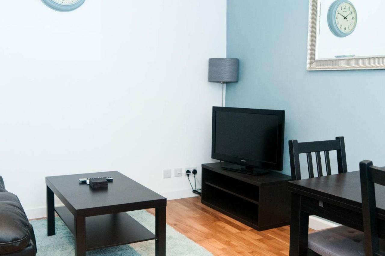 1Bd Apartment In Dalston Лондон Экстерьер фото